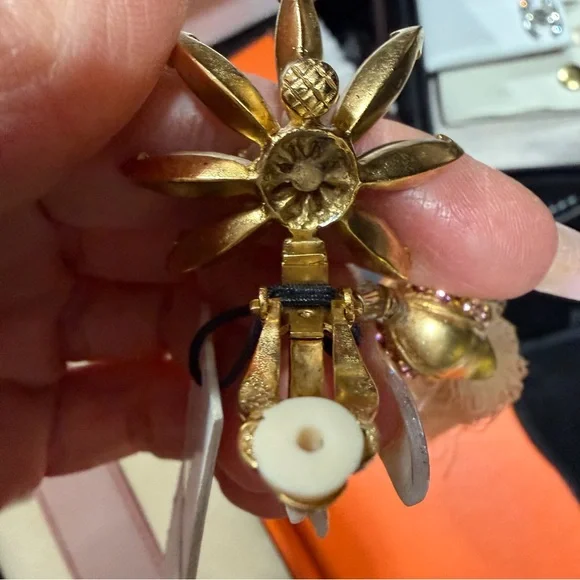 Sequin handmade artisan crystal flower silk Cream Tassel gold clip on Earrings - Picture 4 of 8